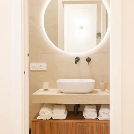 Sofia & 게스트하우스 4*