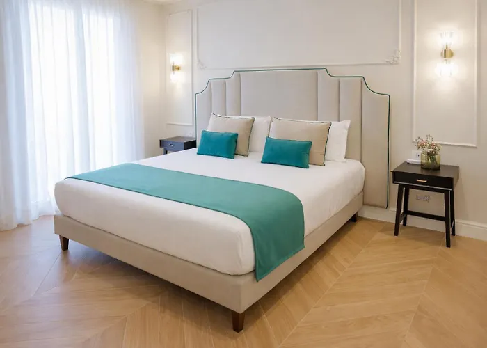 Sofia & 4* Pompeia